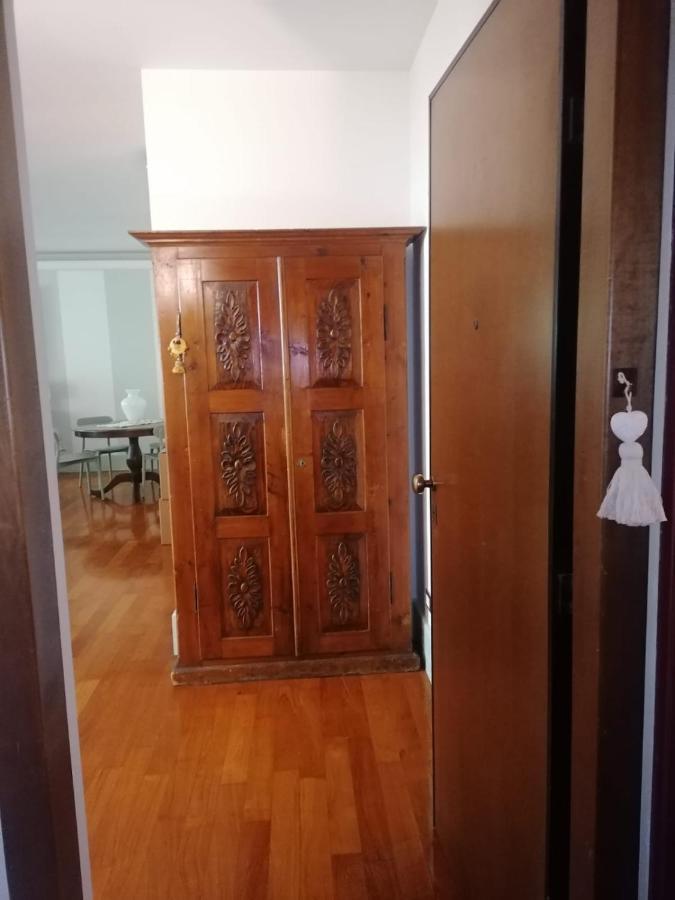 Apartament Le Finestre Sugli Ulivi Desenzano del Garda Zewnętrze zdjęcie